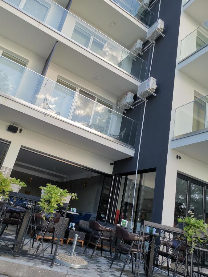 Gonik Apartmani Veliko Gradiste Exterior photo