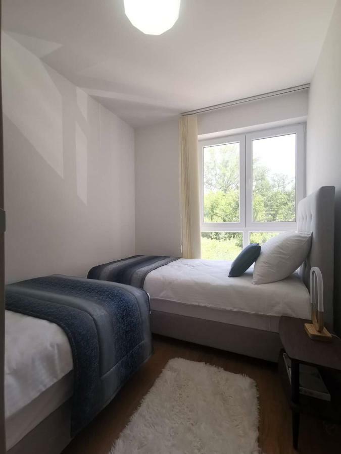 Gonik Apartmani Veliko Gradiste Exterior photo