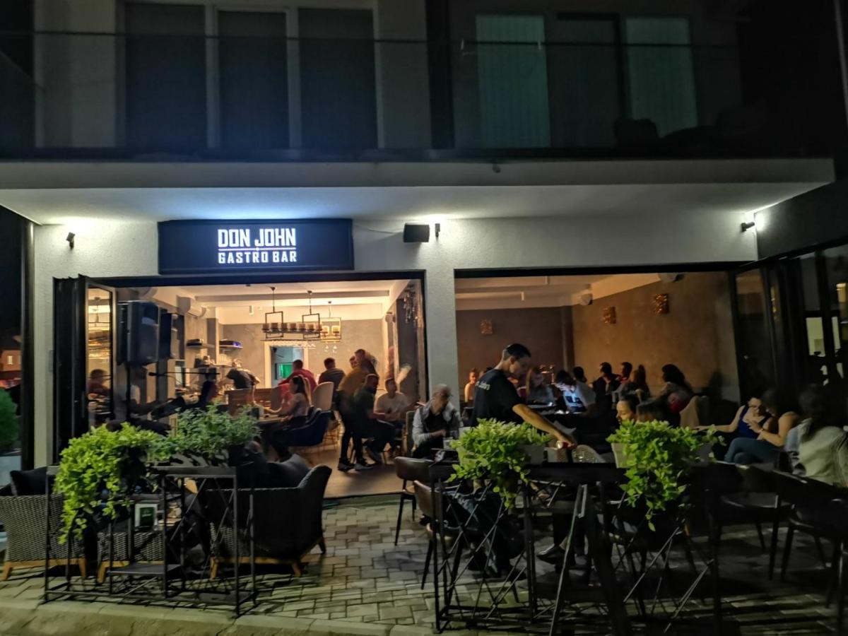 Gonik Apartmani Veliko Gradiste Exterior photo
